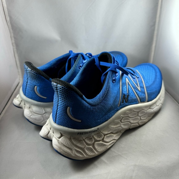 New Balance Fresh Foam More v4 Running Shoes - Men's size 12 - Picture 3 of 13